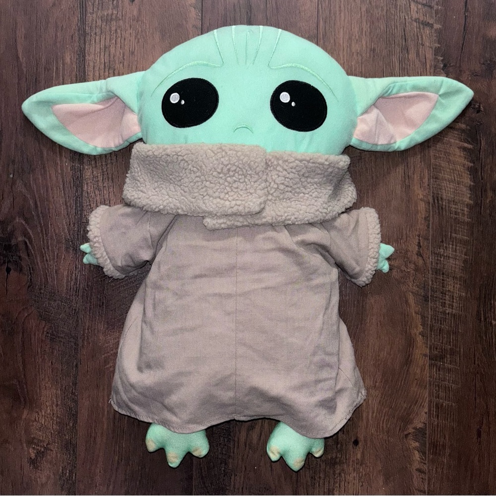 Star Wars Baby Yoda Grogu Pillow Buddy